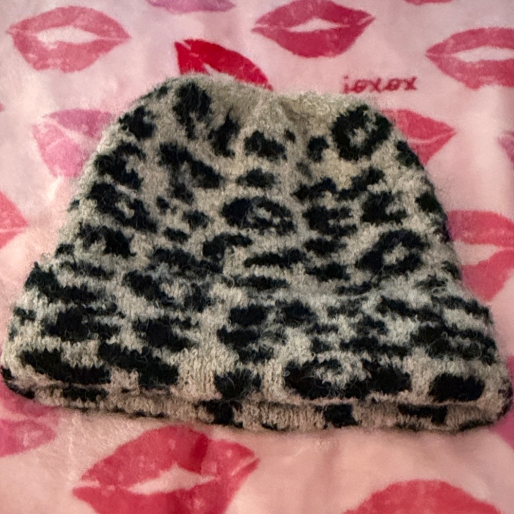Rachel Zoe Black/Tan Leopard Hat